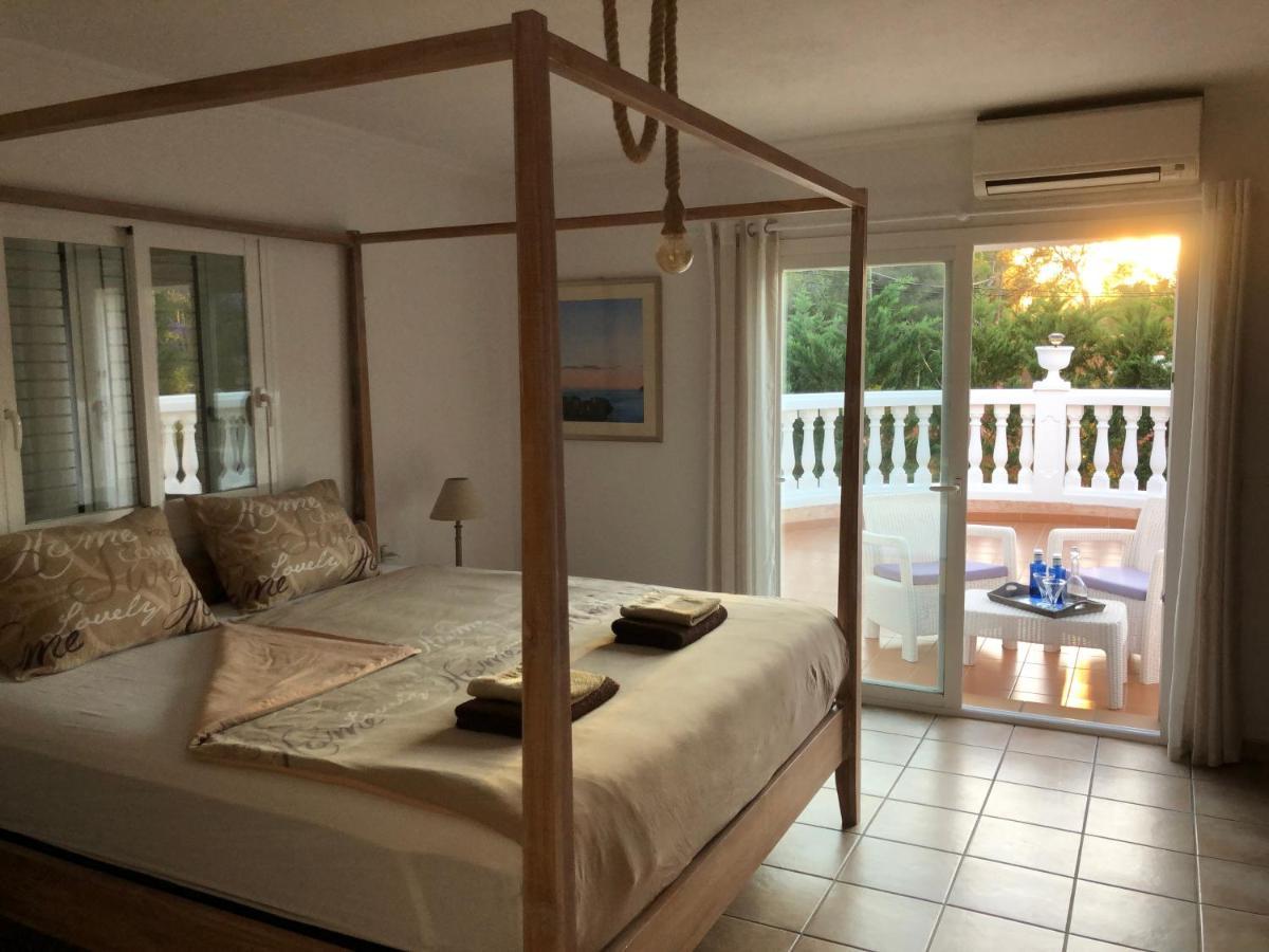 Villa Casa Diego Ibiza Santa Eularia des Riu Exteriör bild